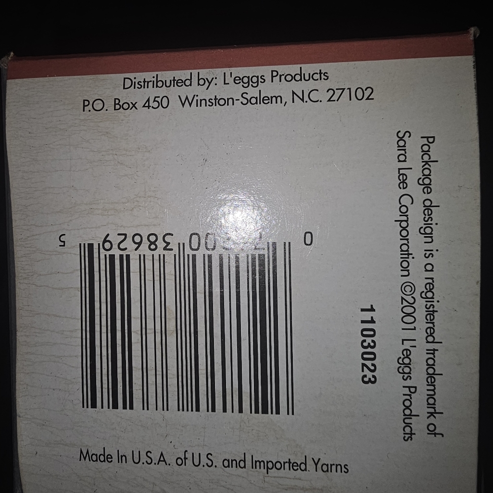 6 pair Leggs OS Suntan Day Sheer Knee Highs Sheer toe lot of 6 boxes - Picture 3 of 4